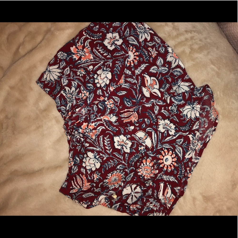 floral shorts